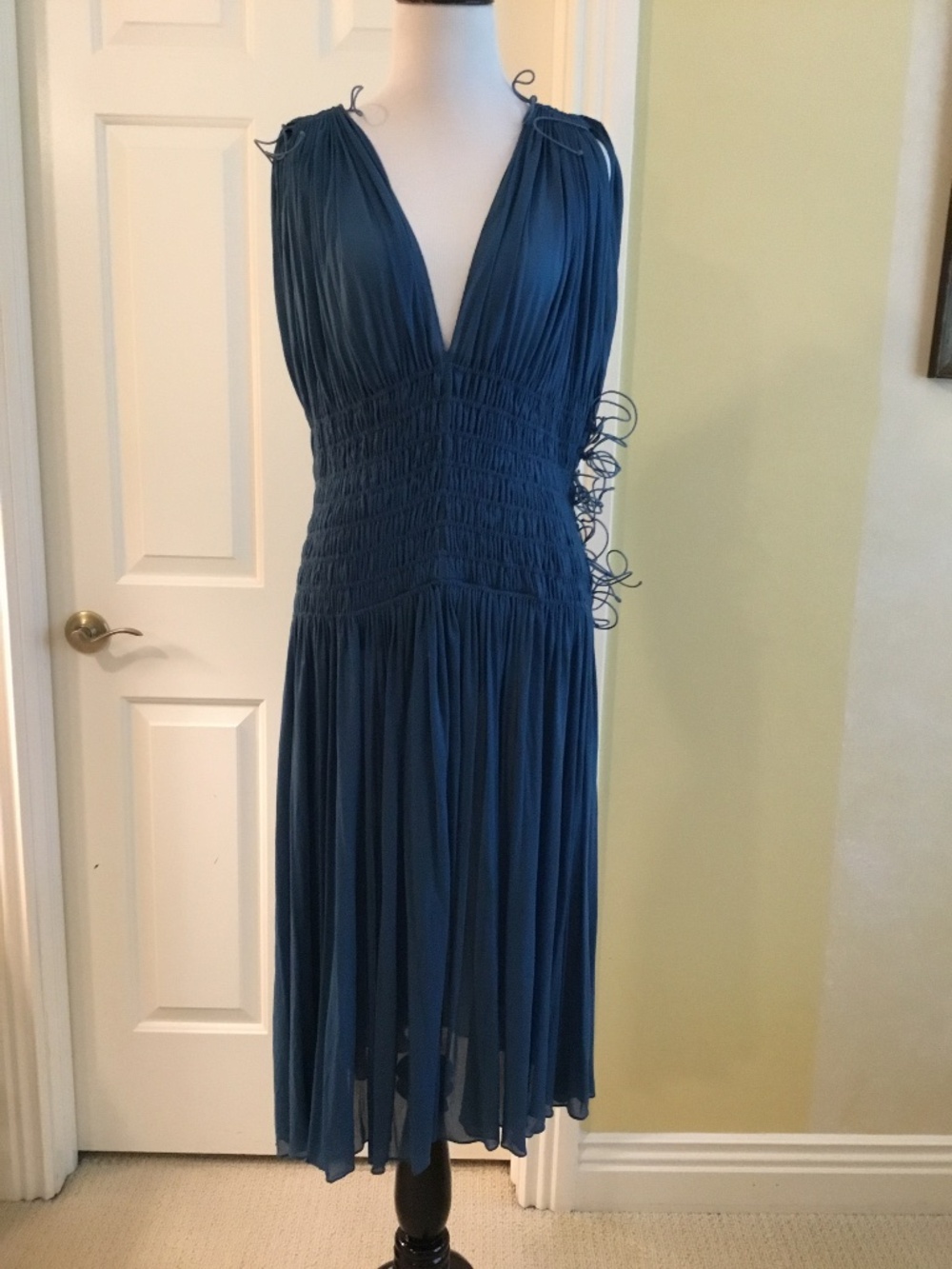 Alaïa Paris Blue Smocked Lace-Up Midi Dress Size 44